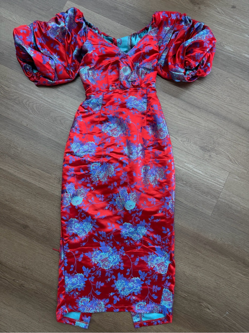 PrettyLittleThing Red Midi Dress with Blue Floral Jacquard Sz 6